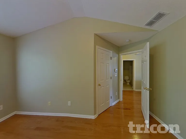 5467 Medlock Corners Dr — Photo 9