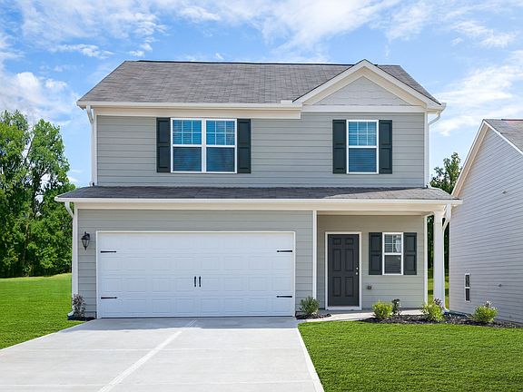 Sizable new home in amenity-rich community