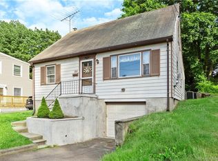 24 Edgemont Rd, Milford, CT 06460