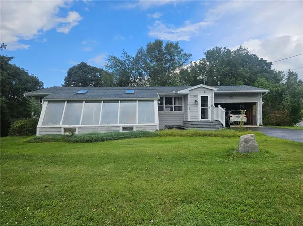 1326 Hilton Rd, Apalachin, NY 13732