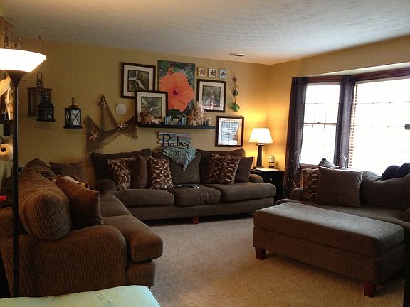 4th image of 300 Thelmar Ln