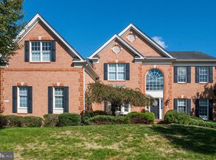 20347 Kiawah Island Dr, Ashburn, VA 20147