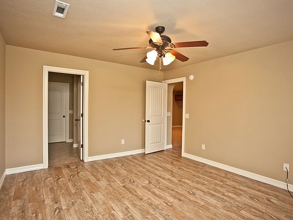 3rd image of 2416 S 15th Pl