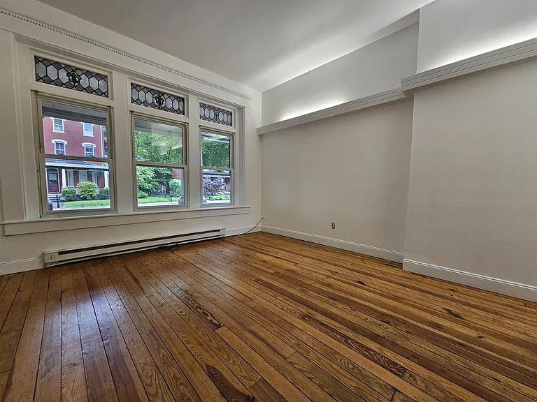 819 Columbia Ave #1 — Photo 9