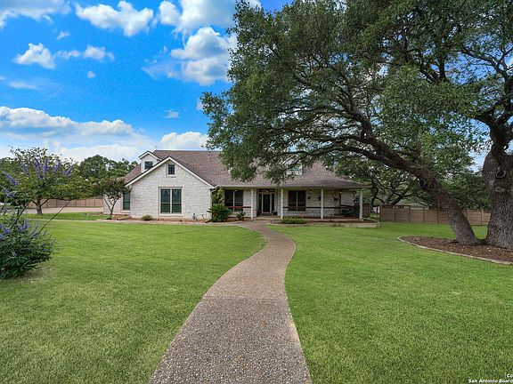 3rd image of 27245 Boerne Glen