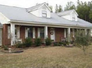 1488 Horseshoe Rd, Walnut Grove, MS 39189