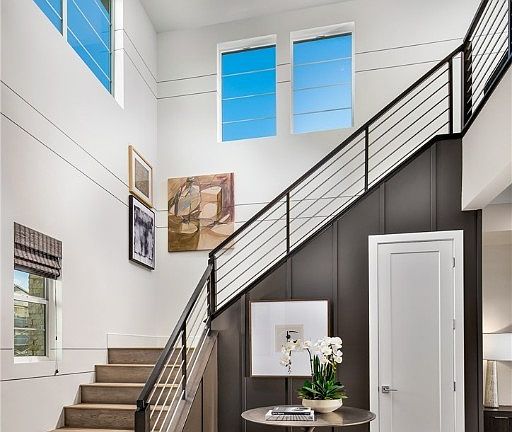 3rd image of 10130 Sequoia Glen Ave