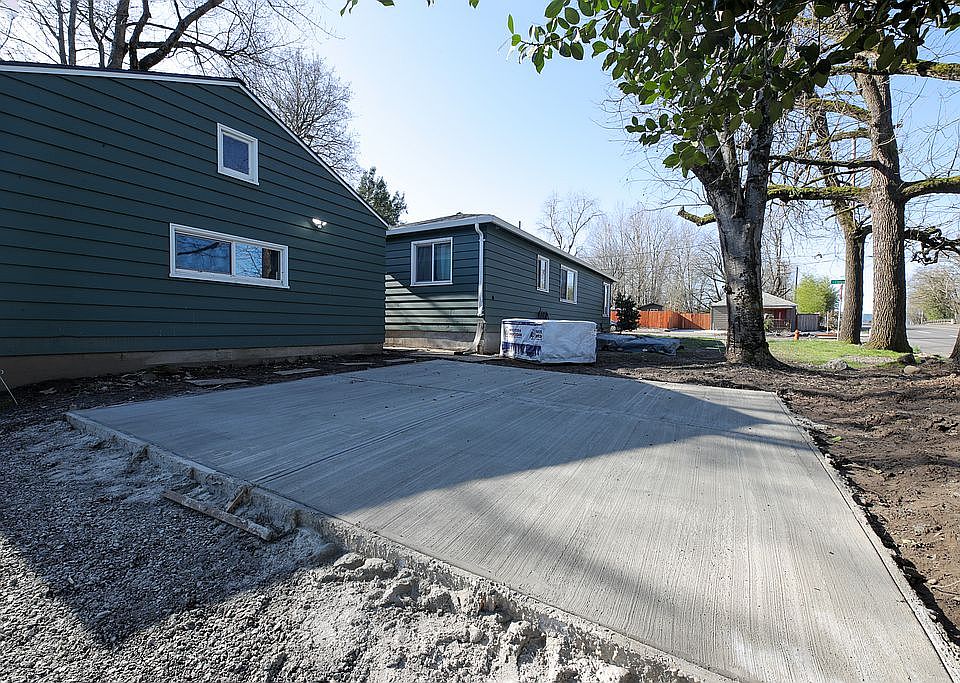 Parking Pad