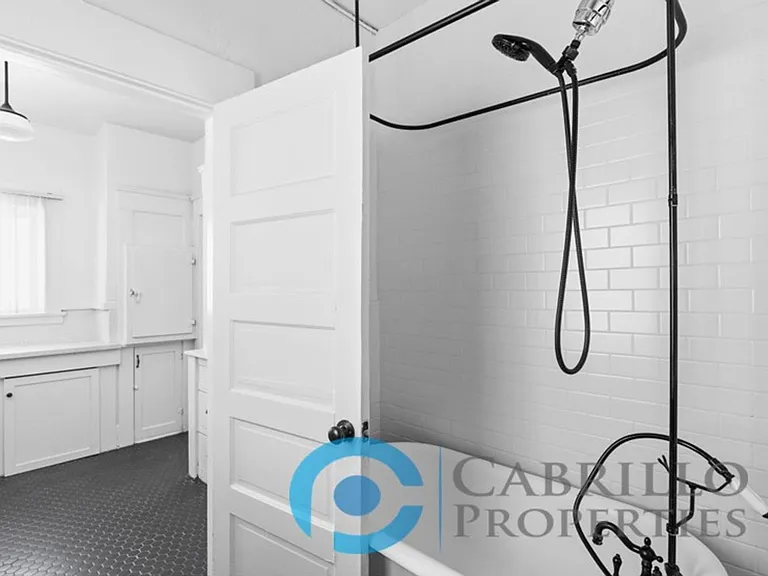 Casa Blanca Apartments — Photo 19