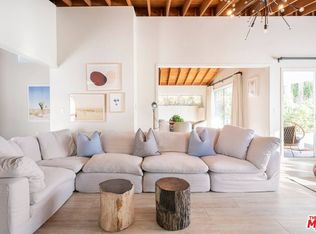 21555 Pacific Coast Hwy, Malibu, CA 90265