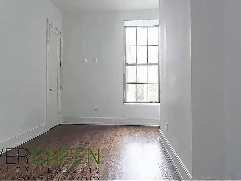 26 Covert St #2 — Photo 11