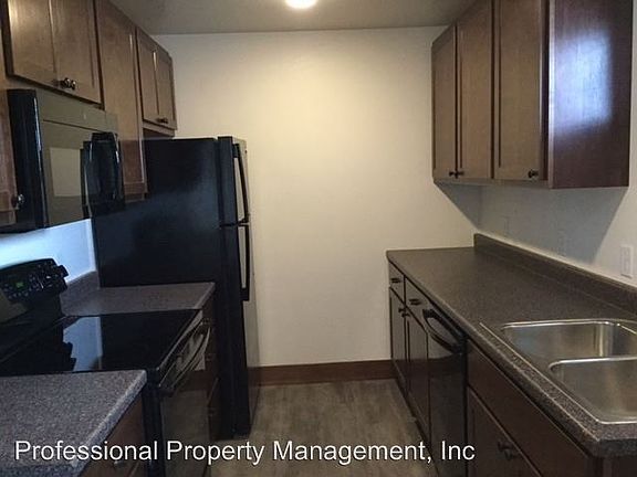 2nd image of 535 Ryman St #3271094