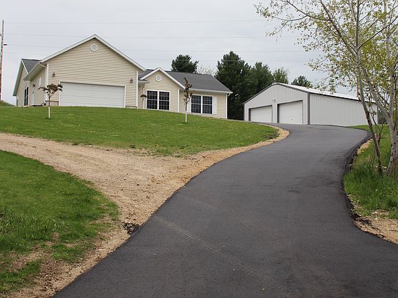 3rd image of 28549 Juliette Ave