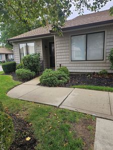 84 Stanford Court, Wantagh, NY, 11793