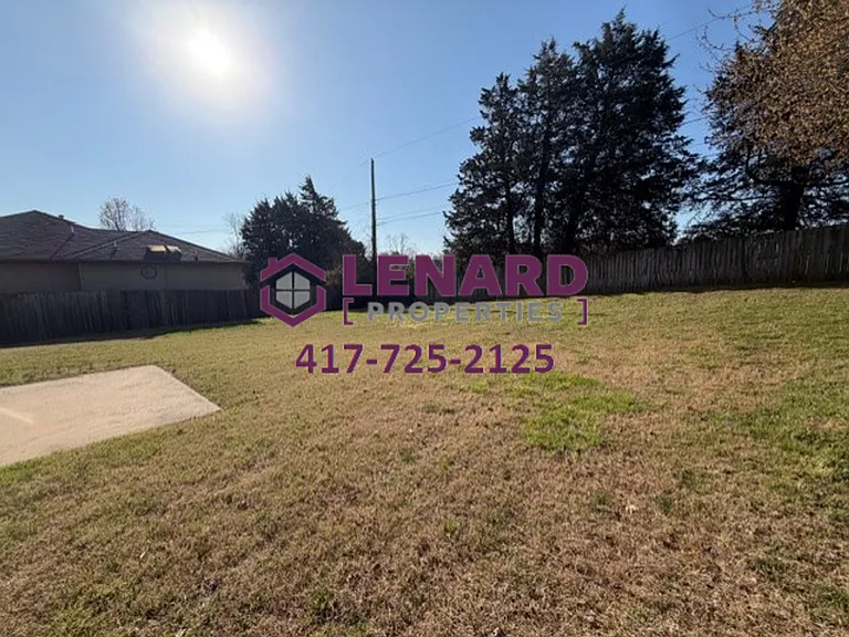 1504 W High Point Cir — Photo 3