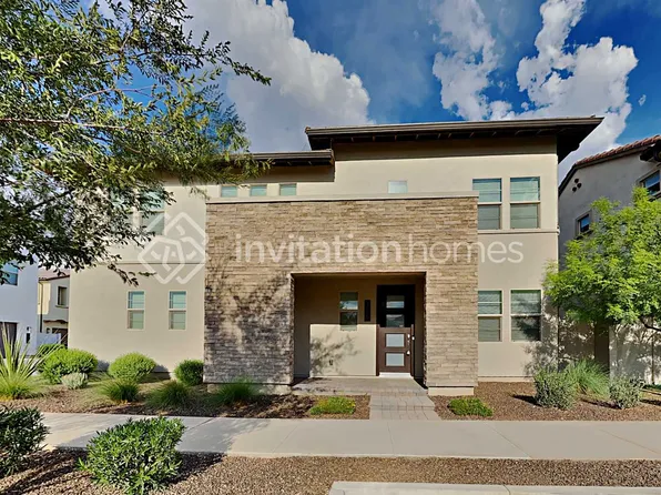 1955 S Wallrade Ln, Gilbert, AZ 85295