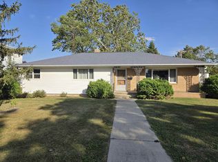 109 N Ridge St, Shannon, IL 61078