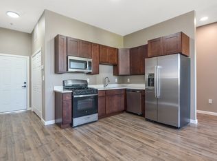 155 Crescent St #3, Brockton, MA 02302