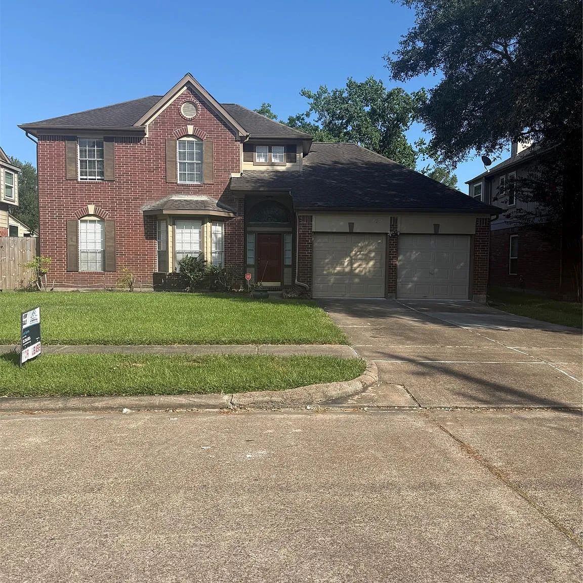4 bed, 2.5 bath, 2166 sqft, $2,600 — Photo 1