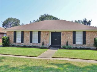 1205 Houma Blvd, Metairie, LA 70001