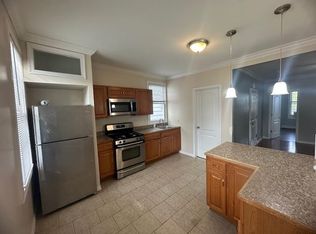 101 Avenue F APT 2, Bayonne, NJ 07002