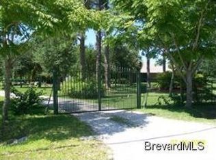 3695 Grant Rd, Grant, FL 32949