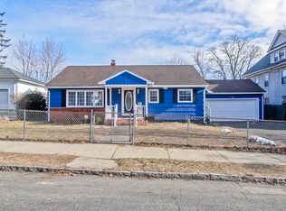 57 Merwin St, Springfield, MA 01107