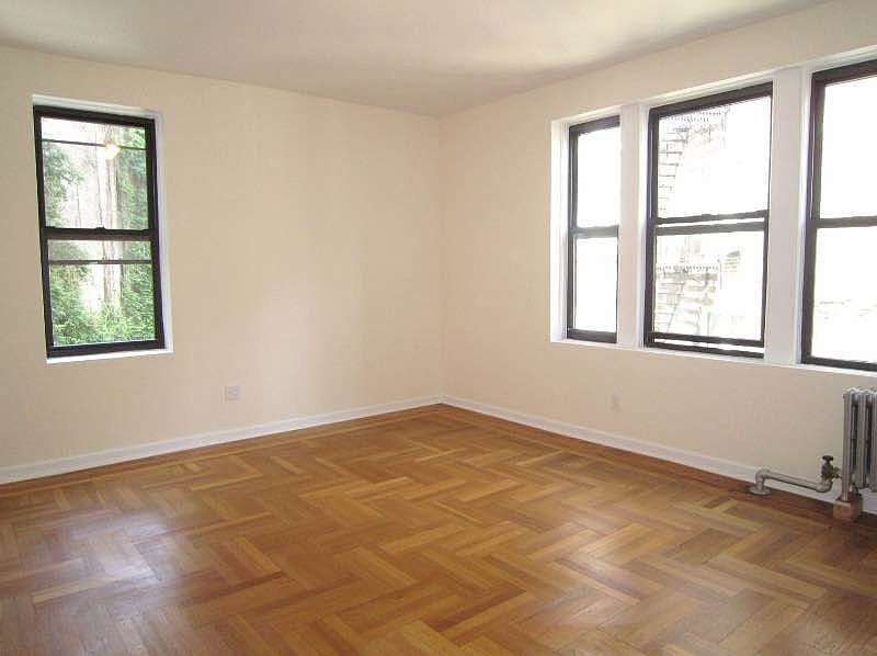 1st image of 15 Sheridan Sq APT 3E