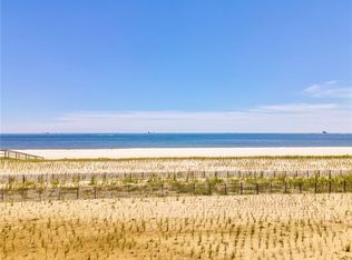 319 Audubon Pl, Dauphin Island, AL 36528