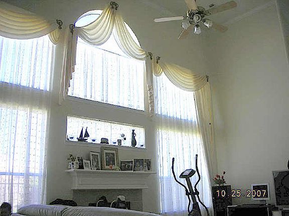 5th image of 15110 Millers Run Ln