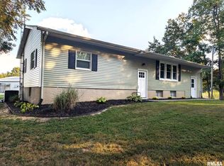 4538 Harris Rd, Salem, IL 62881