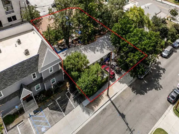 24513 Walnut St, Santa Clarita, CA 91321