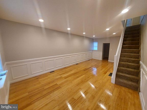 2nd image of 3139 Janney St