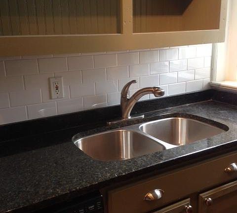 5th image of 813 Manteo St APT 1