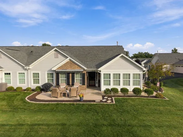 3005 Yorkshire Way, Zelienople, PA 16063