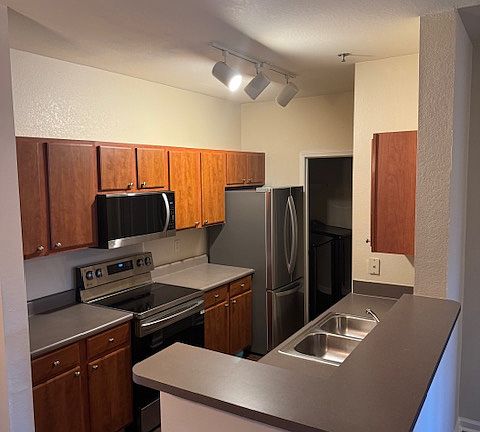 35D5C0EB-9927-4B01-AA85-78620F3FCE1D_01112025