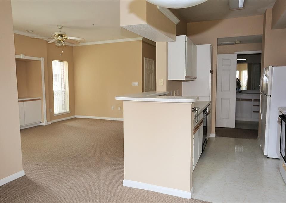 1st image of 1330 Old Spanish Trl APT 1112