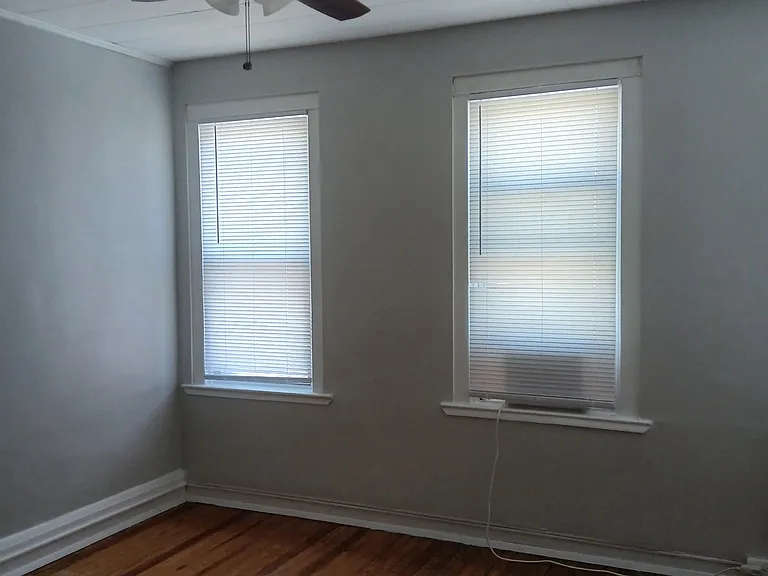 4257 Nicholas Ave — Photo 5