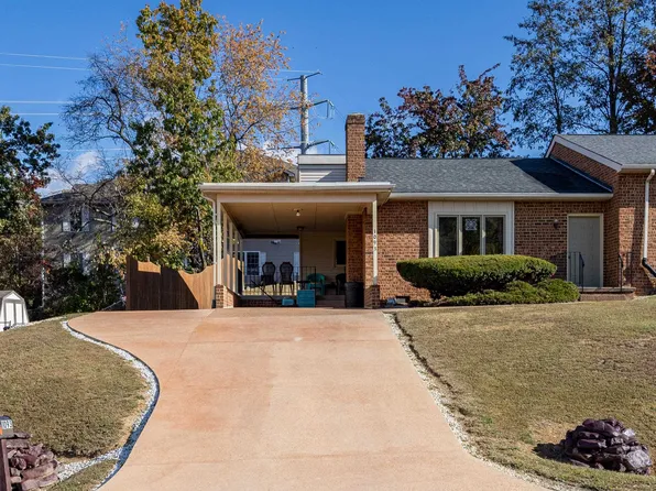 1093 Rosedale Dr, Harrisonburg, VA 22801