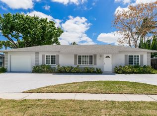 9896 Liberty Ct, Boca Raton, FL 33434