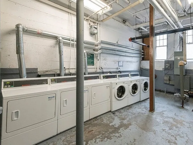 28 Quint Ave #18 — Photo 10
