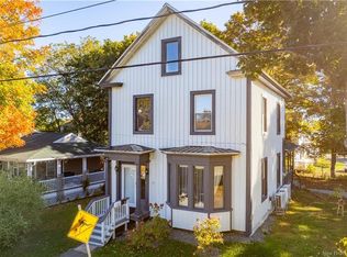 15 Veazey St, Saint Stephen, NB E3L2R7