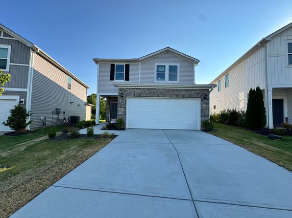 102 Longleaf Ln