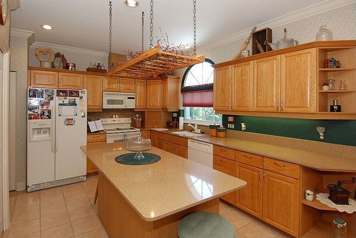 2nd image of 2416 89th St NW