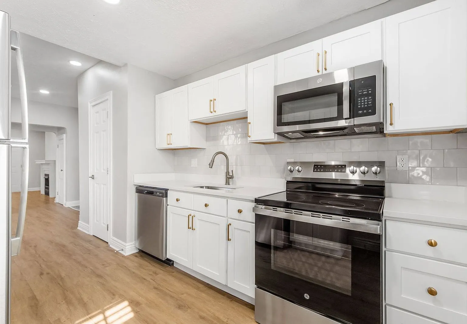 2 bed, 1.5 bath, $1,695 — Photo 1