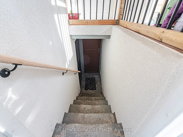 2000 Dufferin St #2 — Photo 7