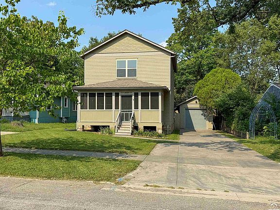 2nd image of 2035 Barker Ave