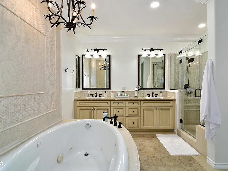 4011 Adriatic St — Photo 17