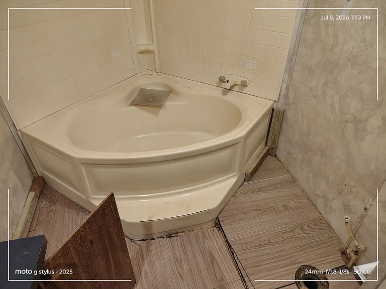 1788 S Locust Ave — Photo 12