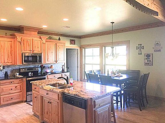 Granite counters/Custom Cab